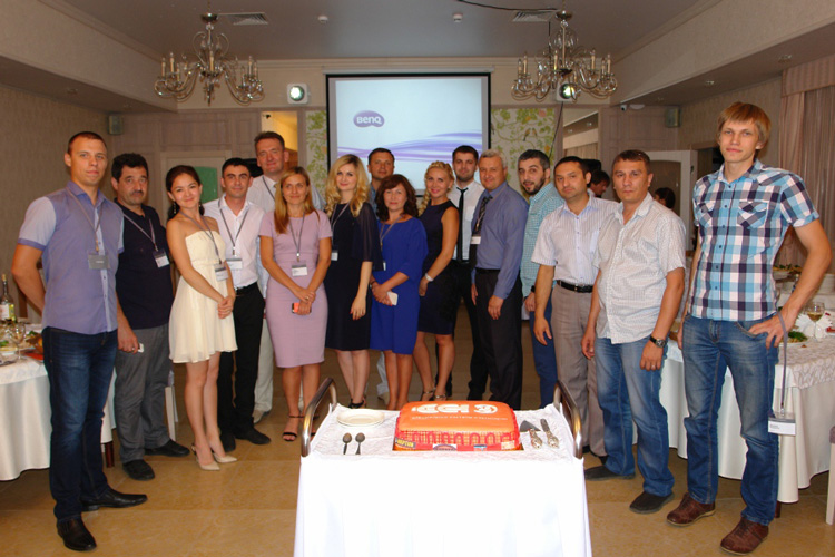 Компания «ССТ» провела в  Уфе бизнес-форум для партнеров в честь 25-летия предприятия.